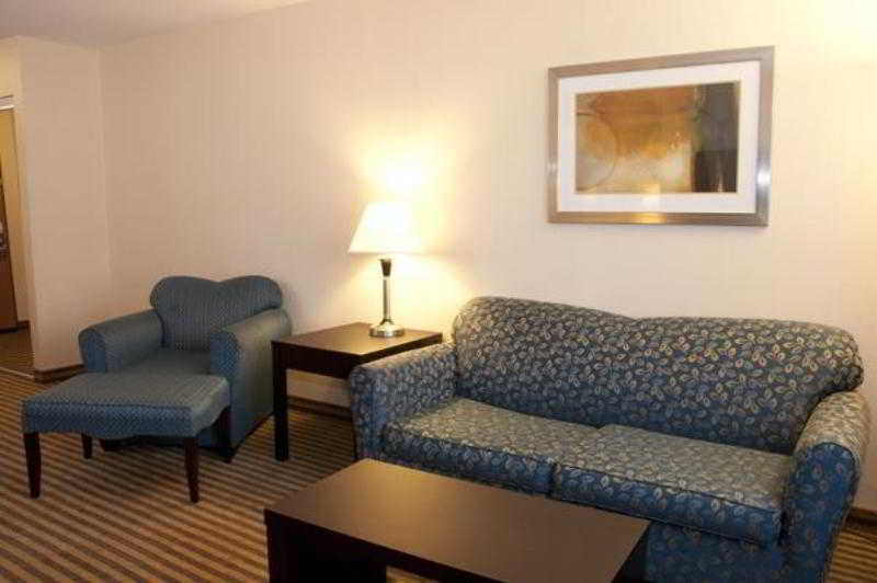 Rodeway Inn Portage Phòng bức ảnh