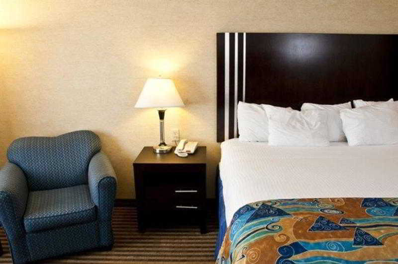 Rodeway Inn Portage Phòng bức ảnh